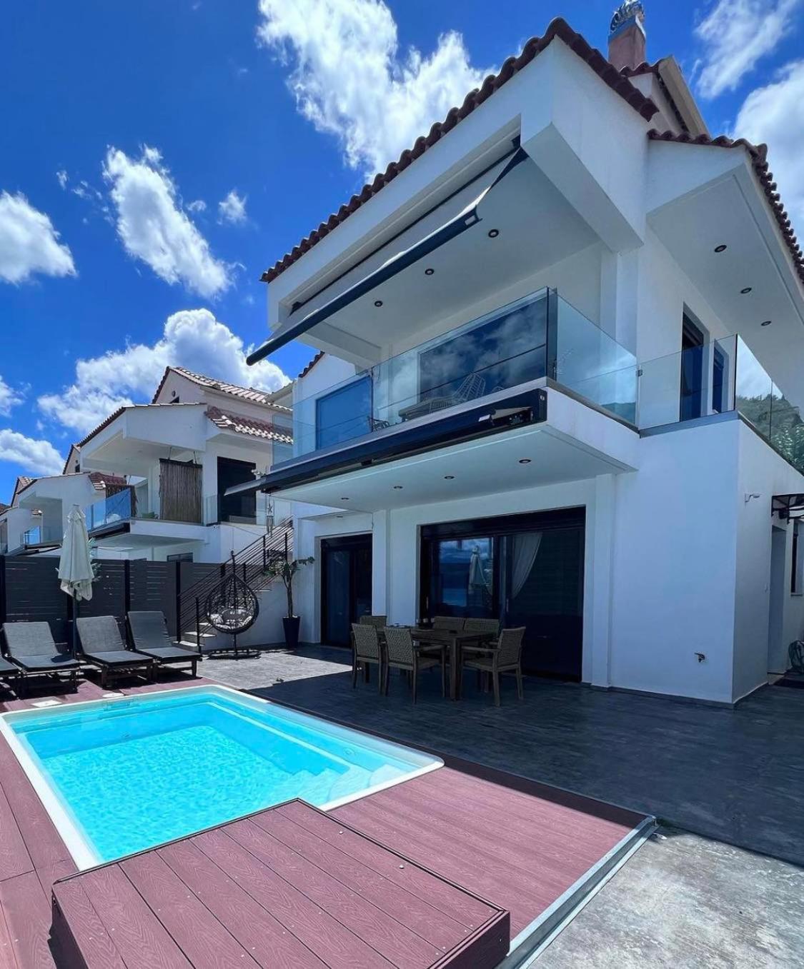 Апартаменты Ionian Hospitality Πολυνοη Лигия Экстерьер фото